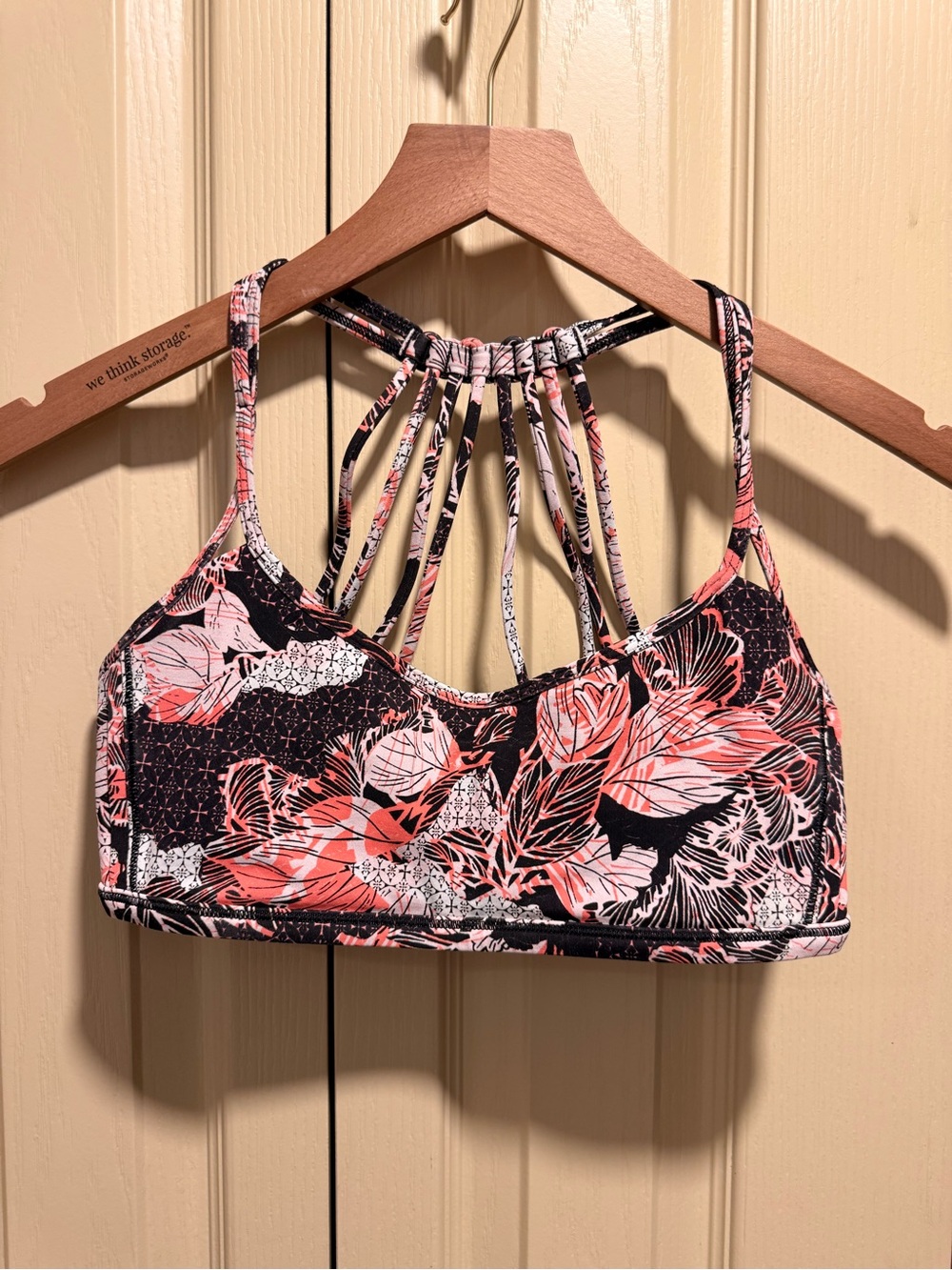 lululemon Floral Strappy Sports Bra - Pink & Black